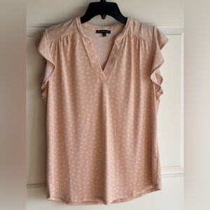 Women's Size Large Adrianna Papell brand Pink Printed Ruffle Sleeve Top EUC